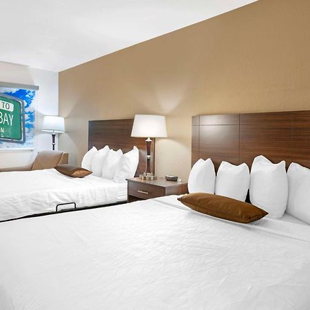 Best Western Green Bay Inn And Conference Center Екстер'єр фото