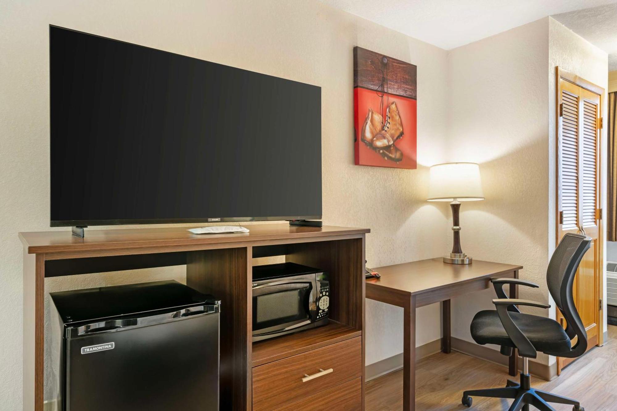 Best Western Green Bay Inn And Conference Center Екстер'єр фото